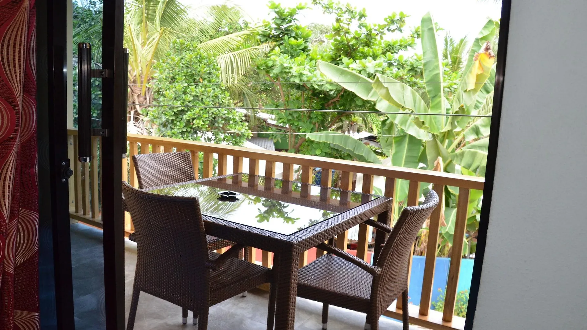 Captain'S Lodge And Bar Panglao 2*,  Philippines