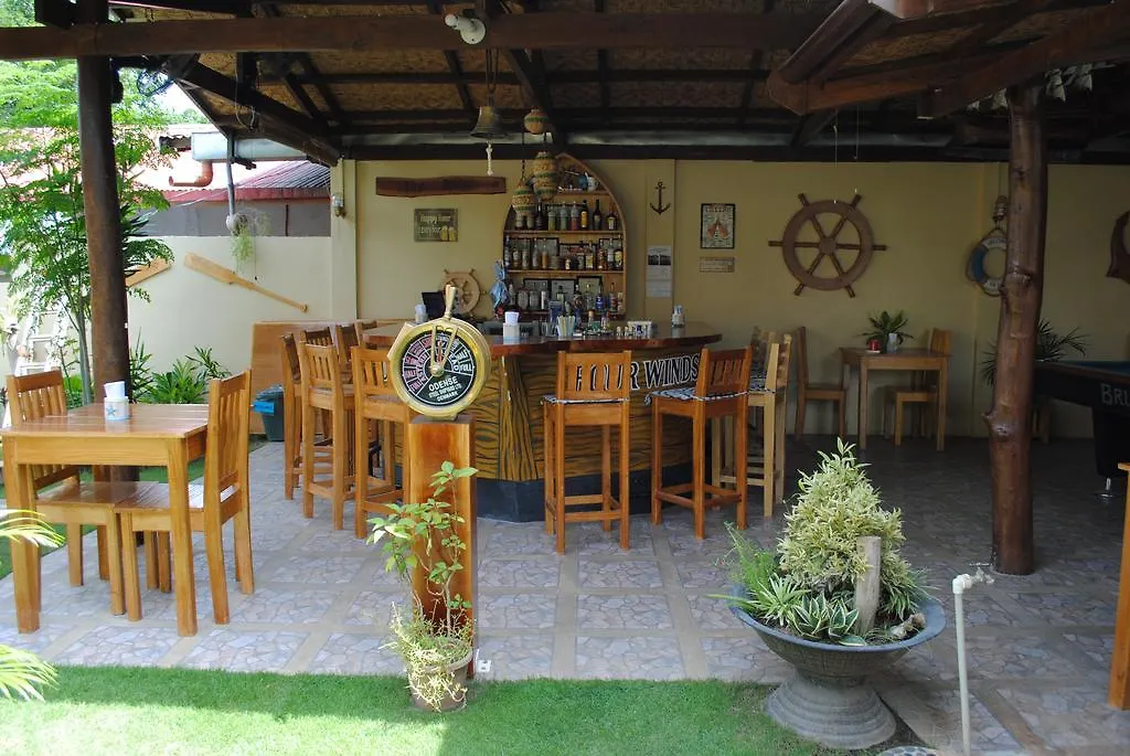 Inn Captain'S Lodge And Bar Panglao