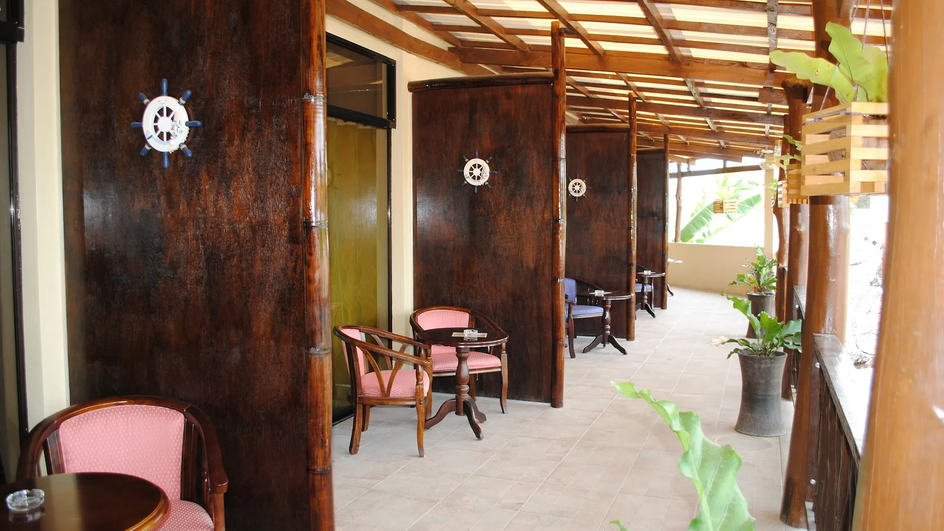 Captain'S Lodge And Bar Panglao Philippines